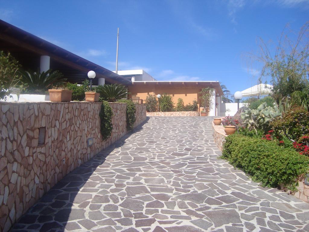 Case Vacanze Villa Lory Malfa  Exterior photo